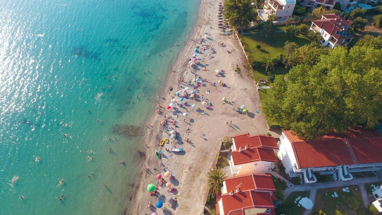Aello Sea-Seafront Apartments Skála Foúrkas Eksteriør bilde