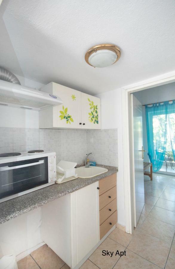Aello Sea-Seafront Apartments Skála Foúrkas Eksteriør bilde